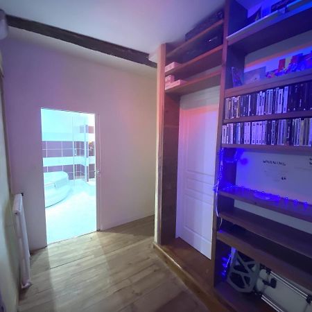 Floydroom'S Pau Chambre Hotes Standing Dans Appartement Partage Proche Chateau Luaran gambar