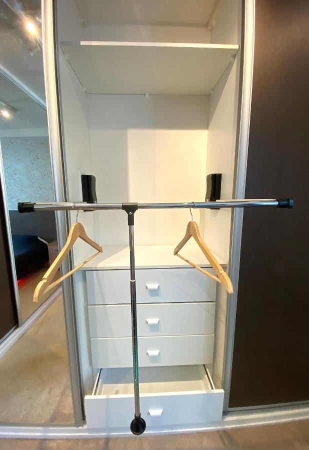 Floydroom'S Pau Chambre Hotes Standing Dans Appartement Partage Proche Chateau Luaran gambar